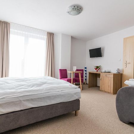 Magnolia Pokoje I Apartamenty デンプキ エクステリア 写真