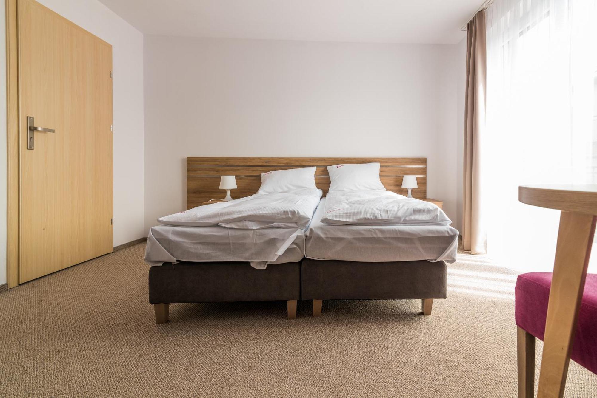 Magnolia Pokoje I Apartamenty デンプキ エクステリア 写真