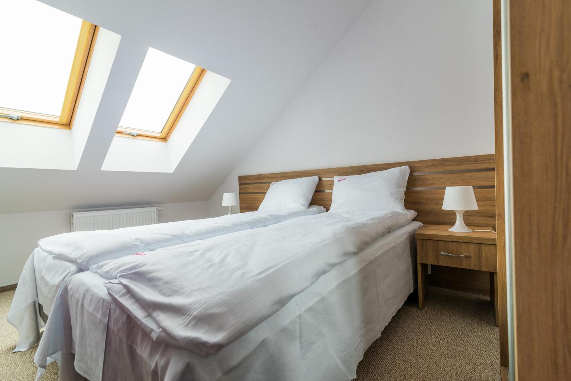 Magnolia Pokoje I Apartamenty デンプキ エクステリア 写真