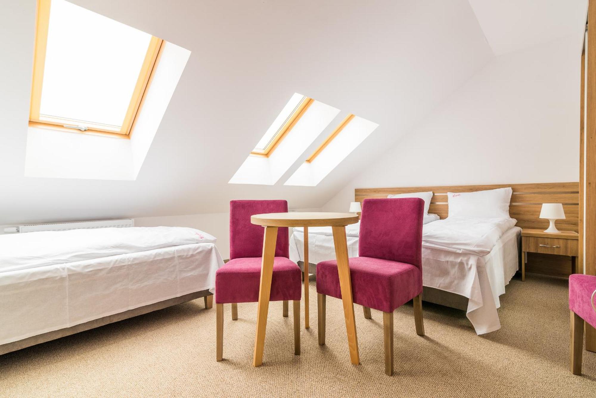 Magnolia Pokoje I Apartamenty デンプキ エクステリア 写真