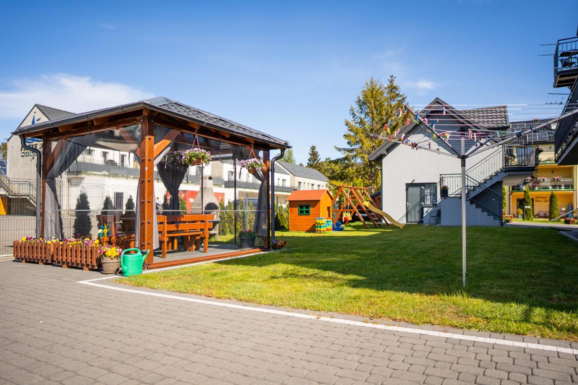 Magnolia Pokoje I Apartamenty デンプキ エクステリア 写真