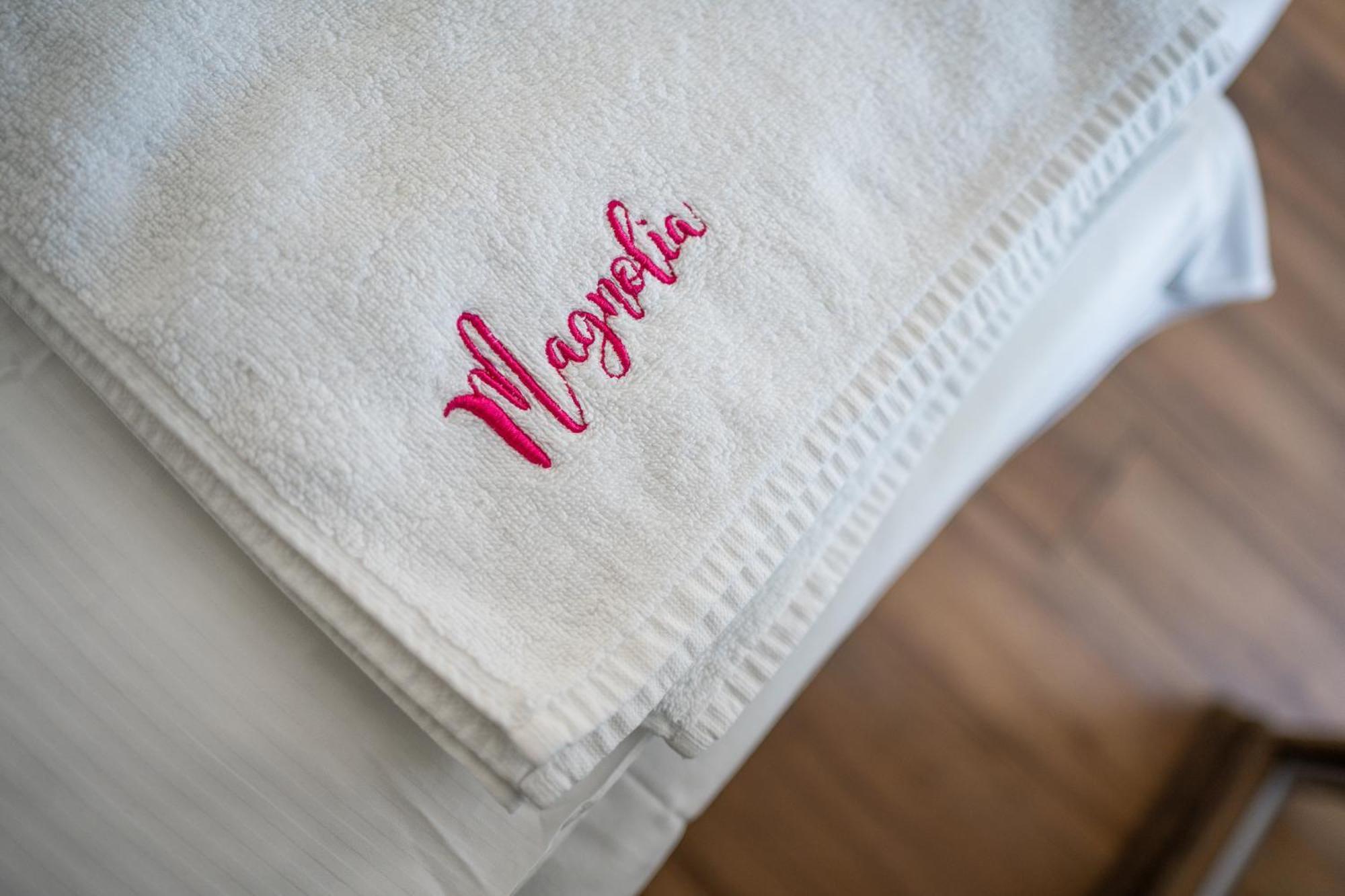 Magnolia Pokoje I Apartamenty デンプキ エクステリア 写真