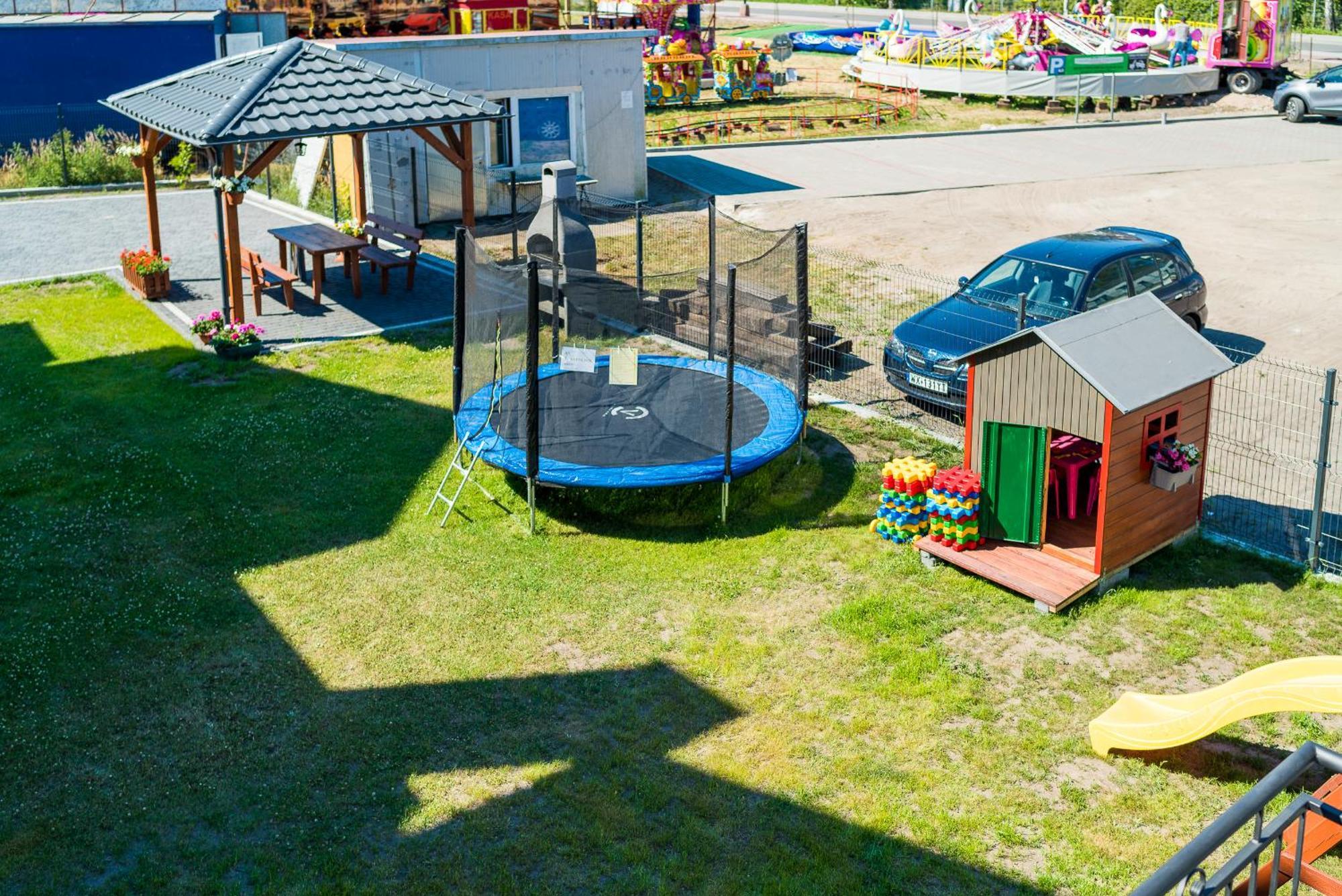 Magnolia Pokoje I Apartamenty デンプキ エクステリア 写真