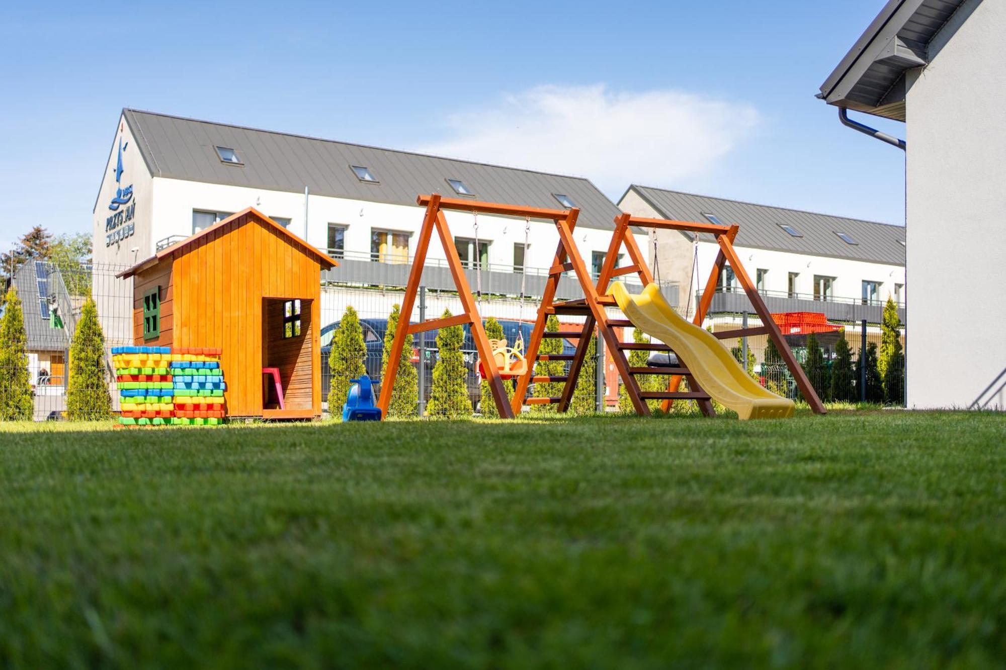 Magnolia Pokoje I Apartamenty デンプキ エクステリア 写真