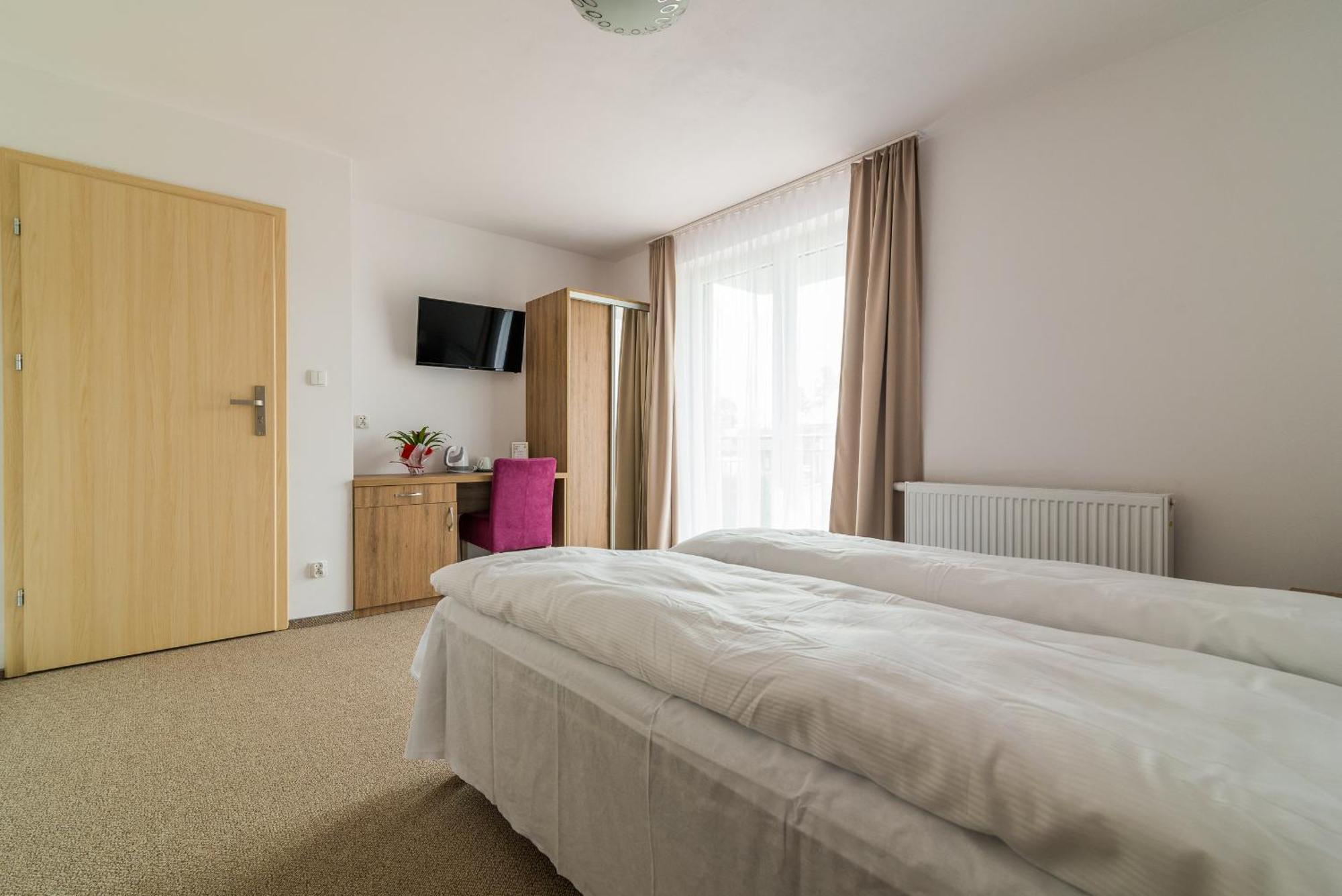 Magnolia Pokoje I Apartamenty デンプキ エクステリア 写真