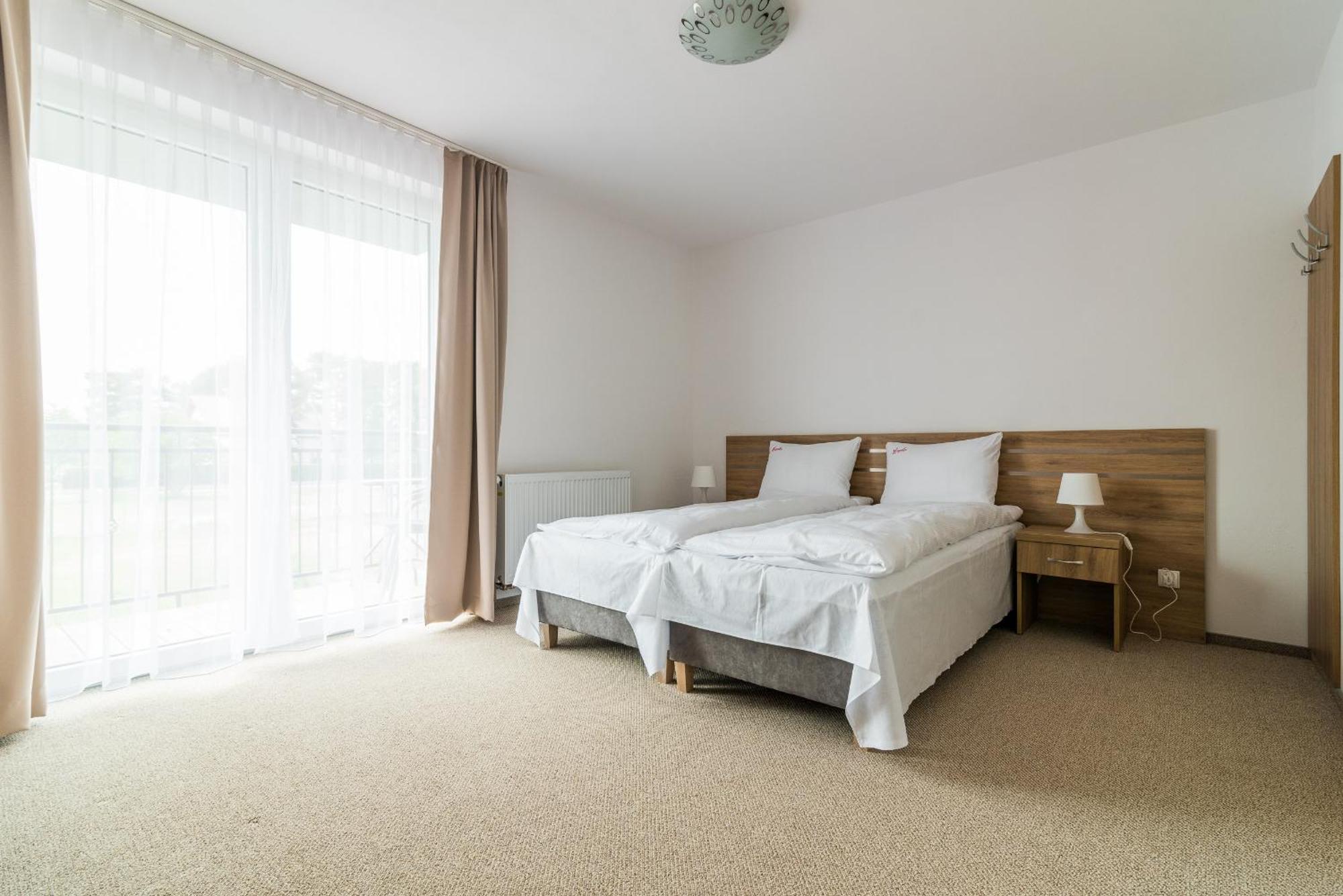 Magnolia Pokoje I Apartamenty デンプキ エクステリア 写真