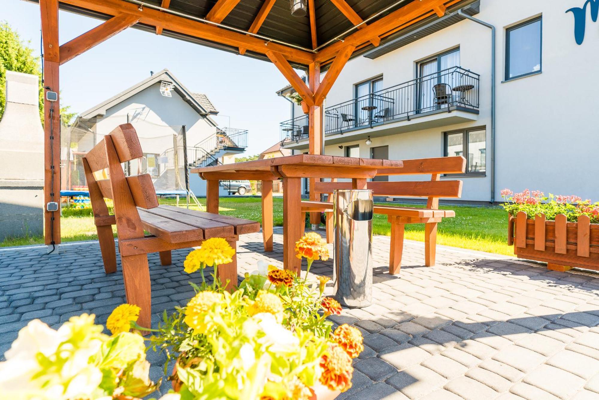 Magnolia Pokoje I Apartamenty デンプキ エクステリア 写真