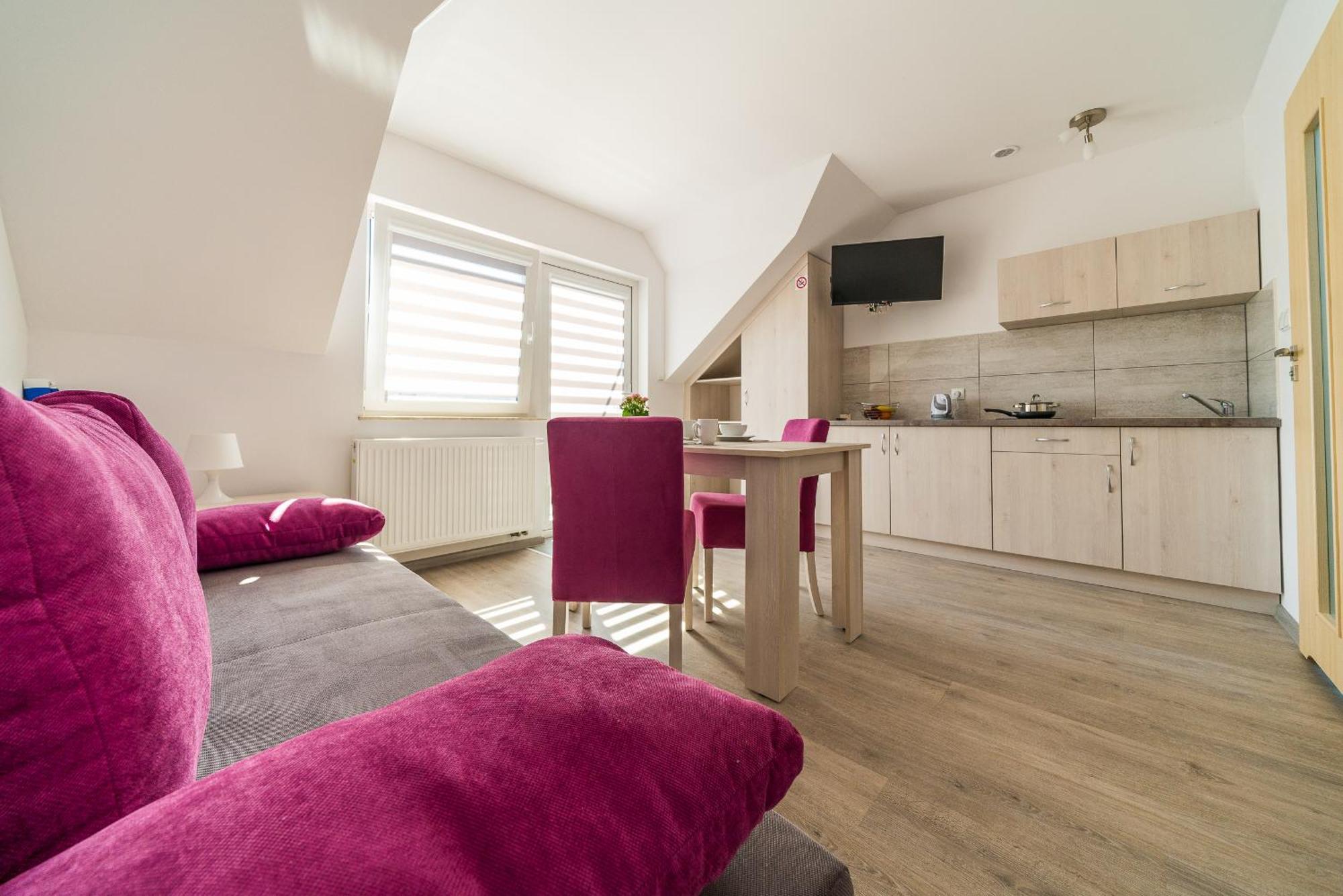 Magnolia Pokoje I Apartamenty デンプキ エクステリア 写真