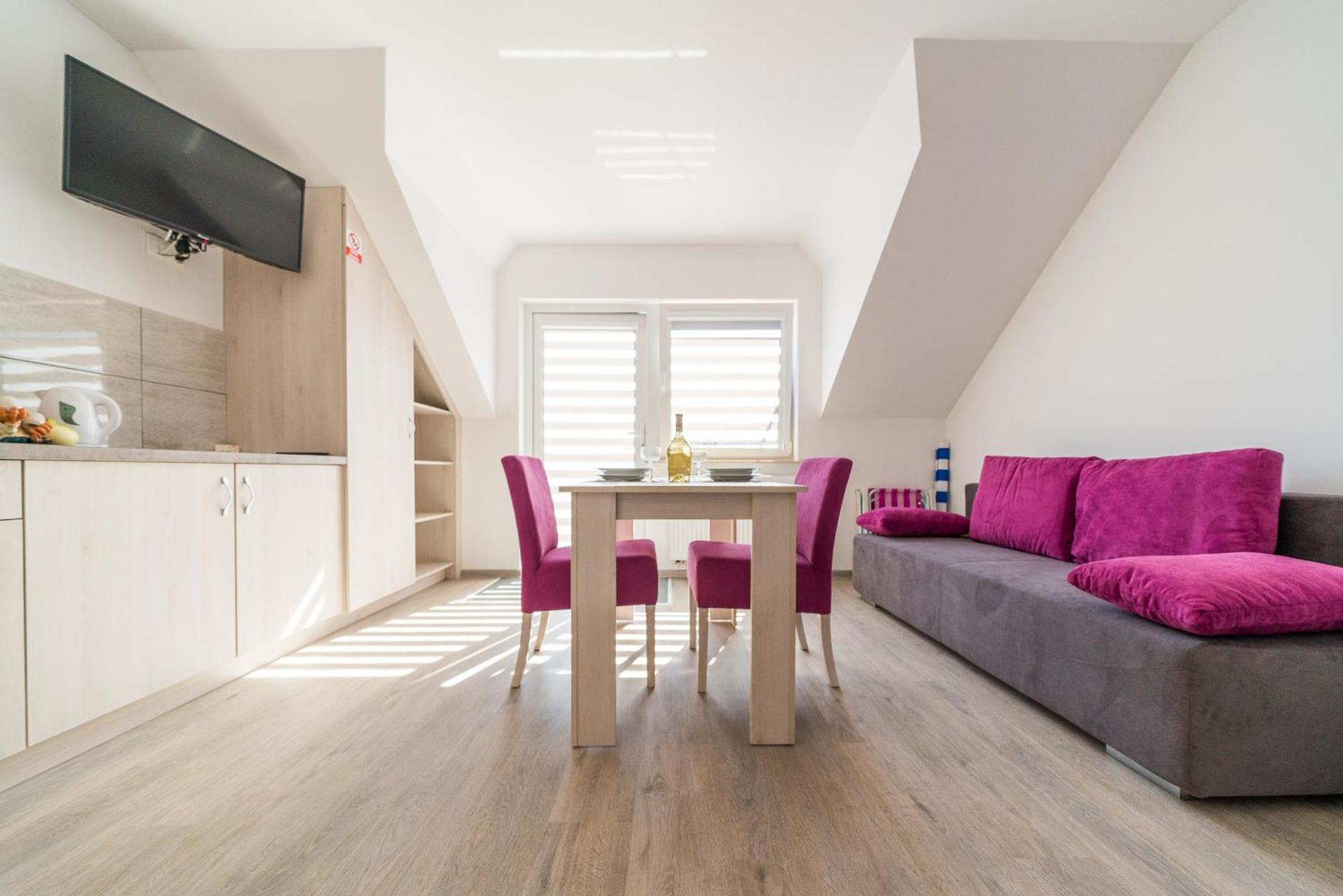 Magnolia Pokoje I Apartamenty デンプキ エクステリア 写真