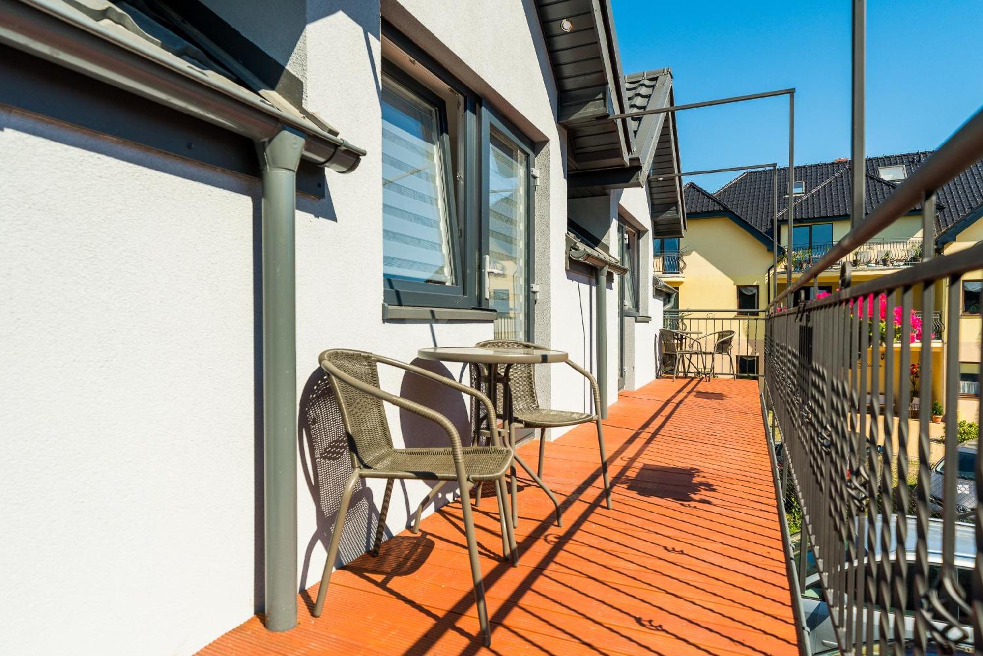 Magnolia Pokoje I Apartamenty デンプキ エクステリア 写真