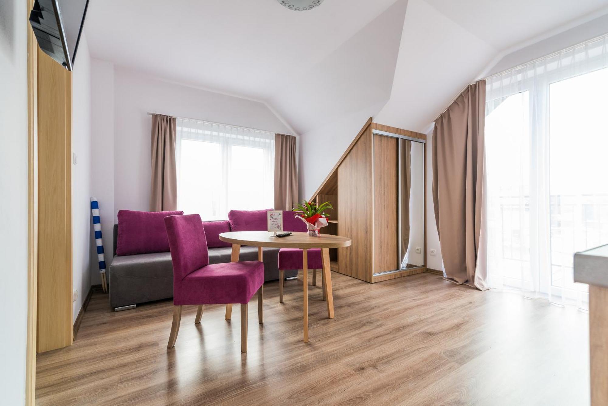 Magnolia Pokoje I Apartamenty デンプキ エクステリア 写真